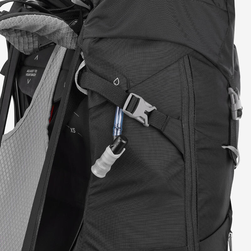 Sac à dos de randonnée 38L, MH500 noir