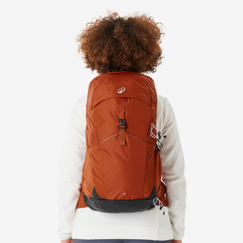 Sac à dos de randonnée 25L, MH500 marron