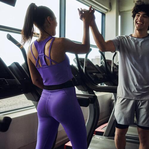Débardeur de fitness crop-top moulant femme, noir