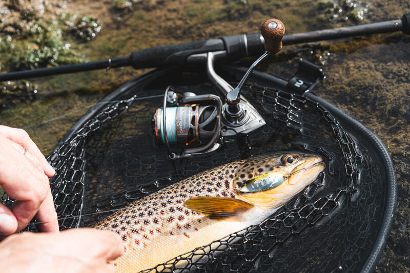 Comment choisir sa canne à leurre pour la truite ?