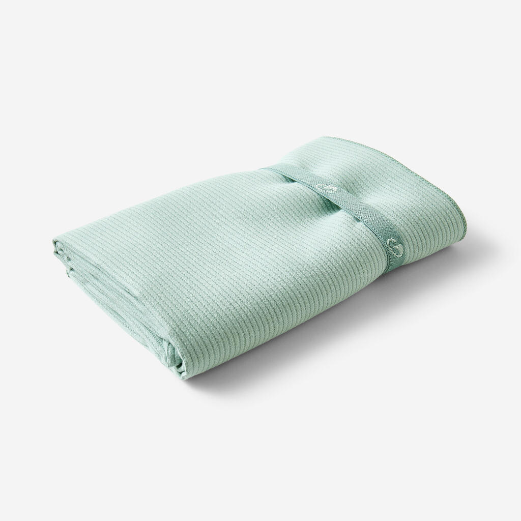 Microfibre striped l towel light green