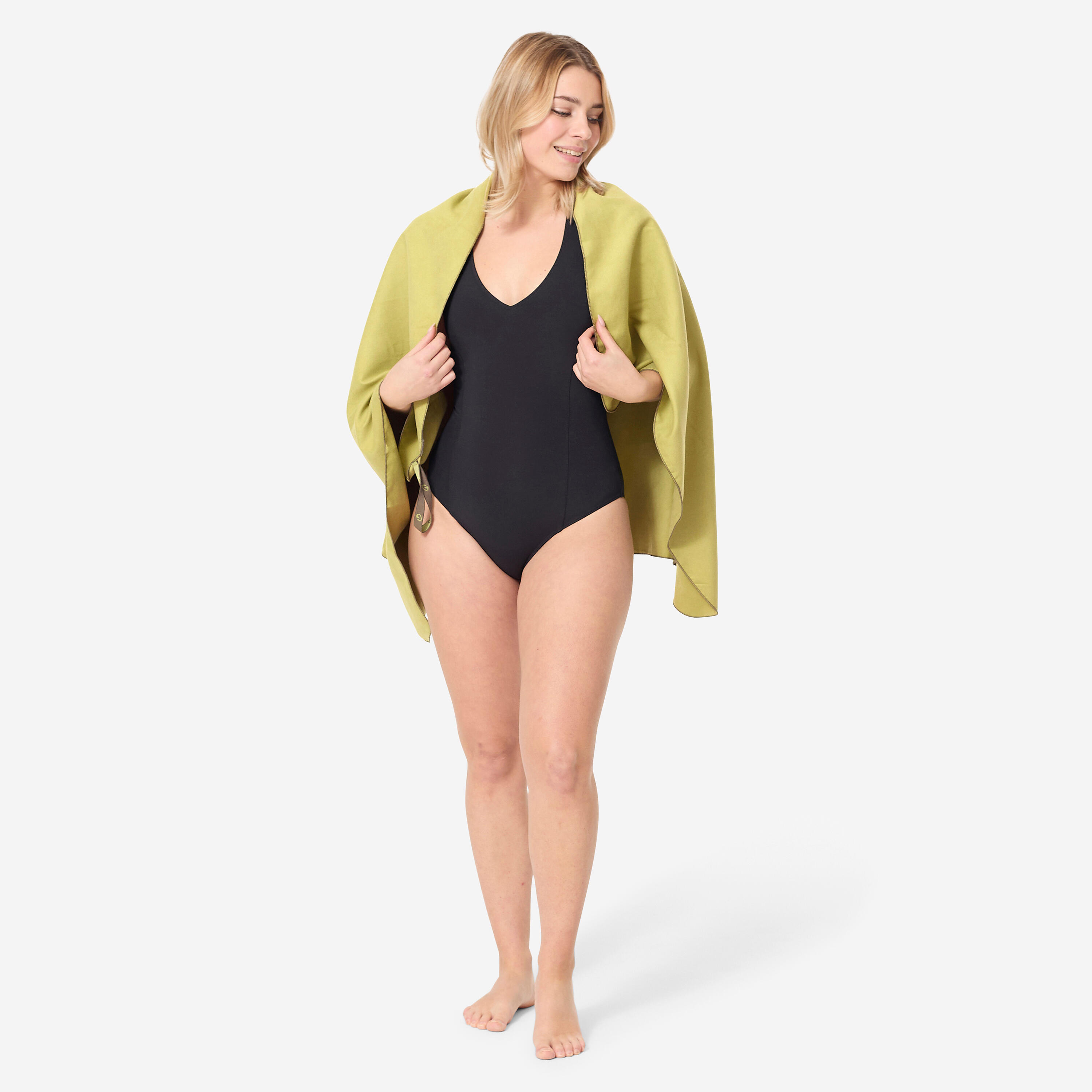 Toalla de natación de microfibra oliva de 80 x 130 cm talla G 2/4