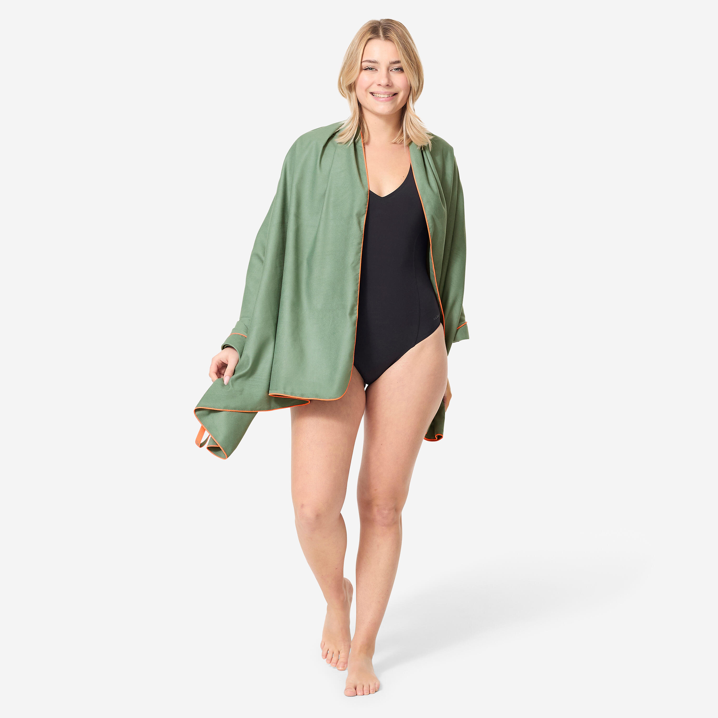 DECATHLON Uterák z mikrovlákna veľkosť XL (110 x 175 cm) kaki