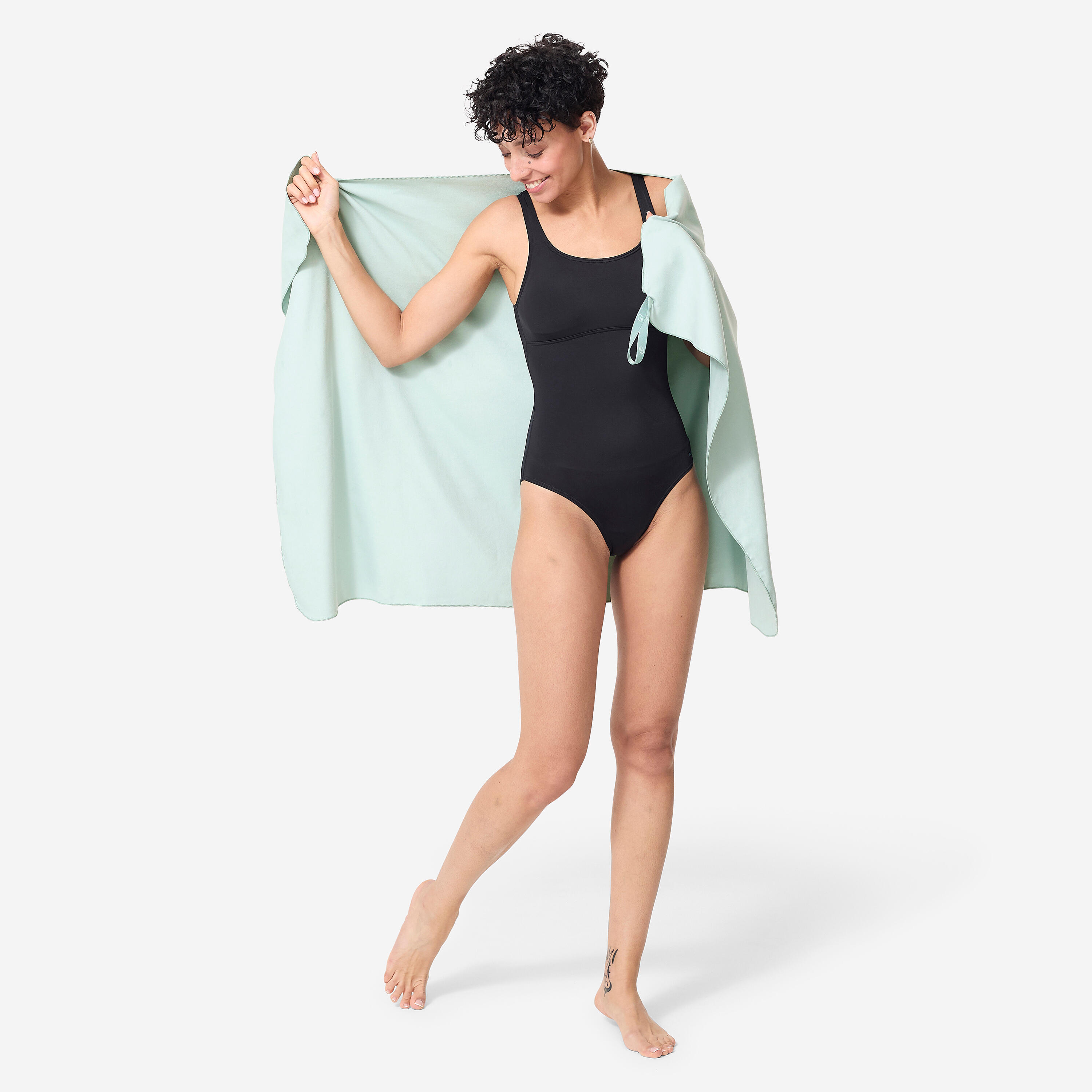 DECATHLON Uterák z mikrovlákna veľkosť L (80 × 130 cm) svetlozelený