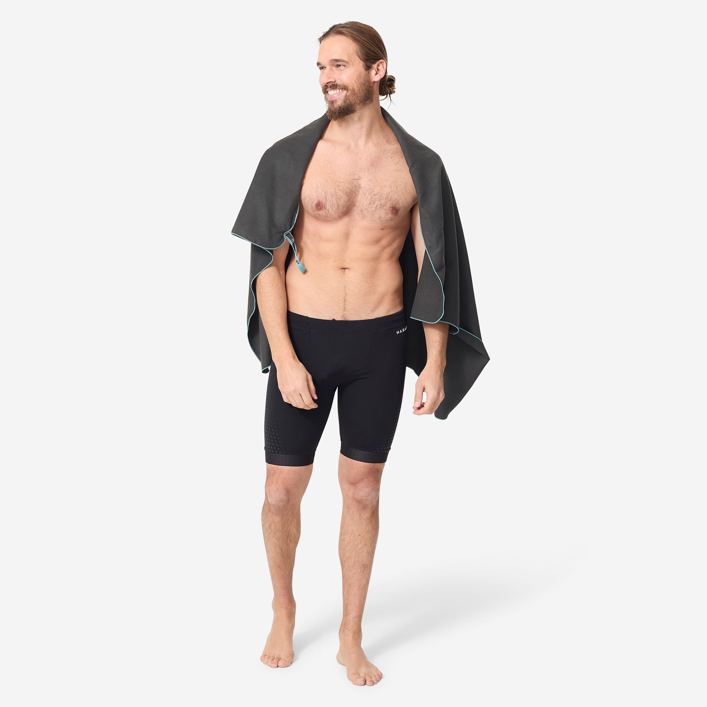 DECATHLON Uterák z mikrovlákna veľkosť L (80 × 130 cm) čierny