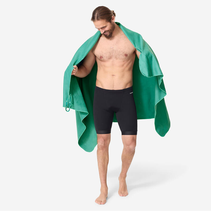 Serviette de bain microfibre vert sapin taille XL 110 x 175 cm