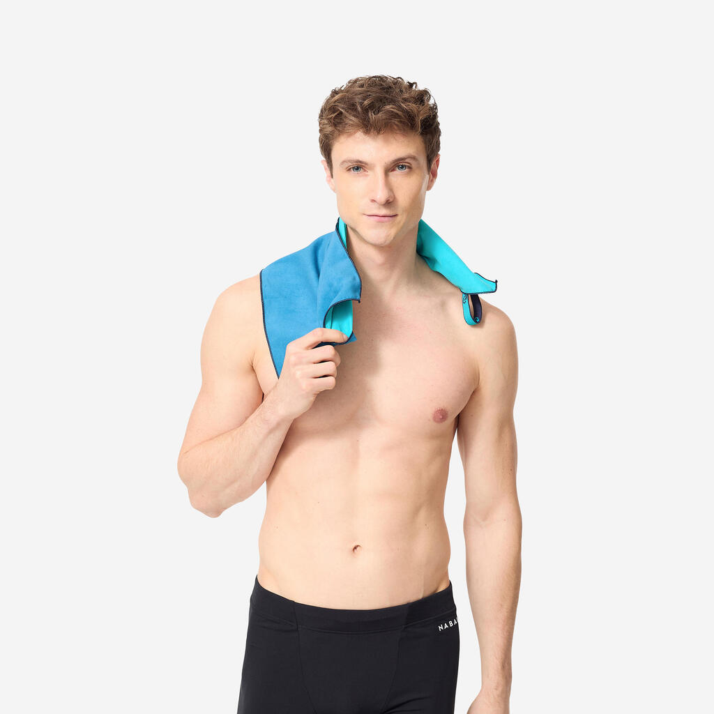 Swimming Microfibre Towel Size S 39 x 55 cm double-sided blue/green