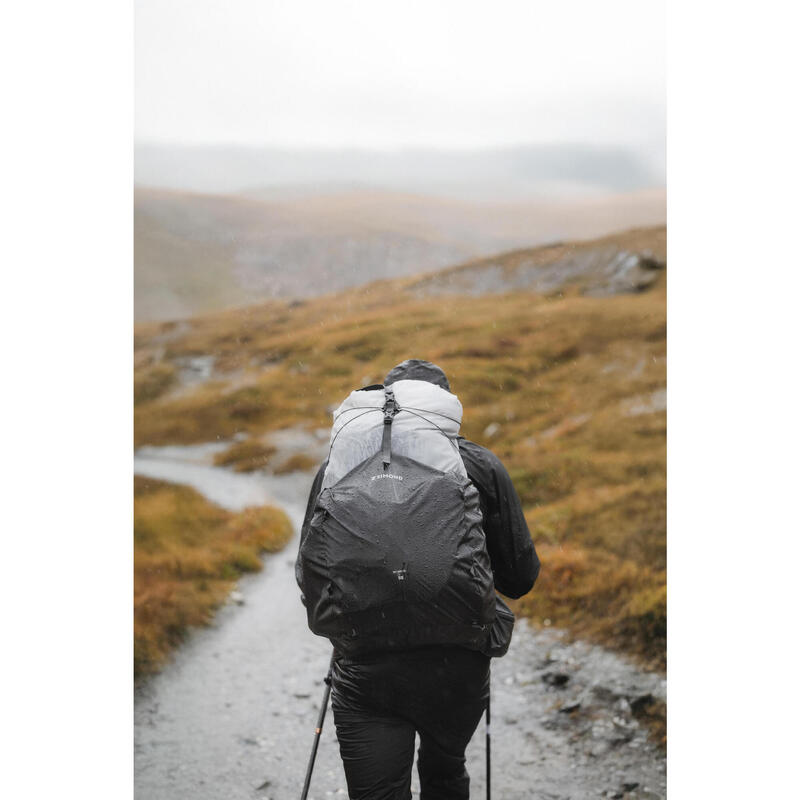 Rucsac ultralight 880g Trekking MT900 50L