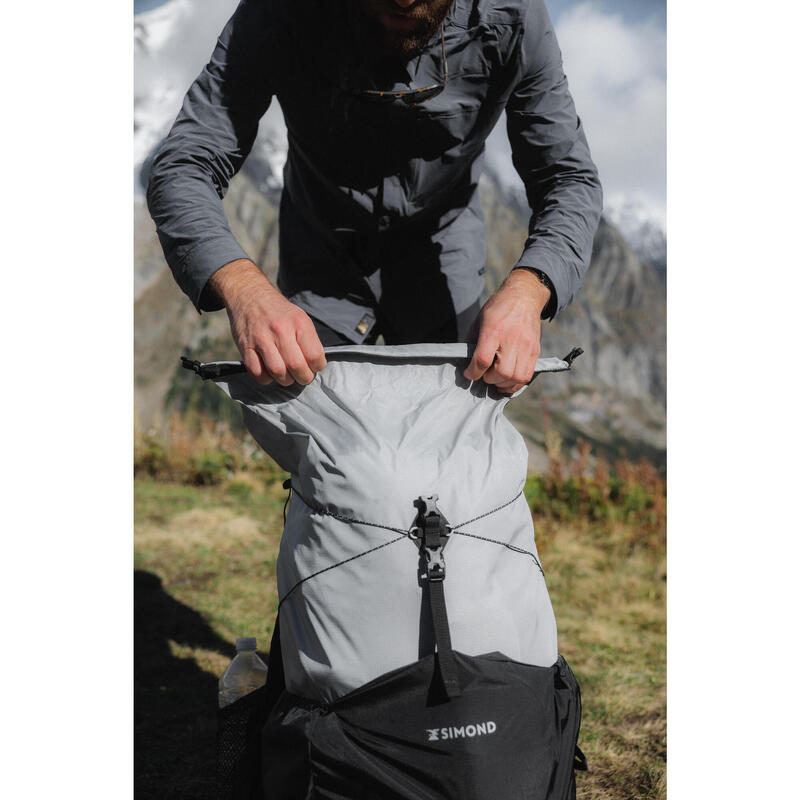Rucsac ultralight 880g Trekking MT900 50L