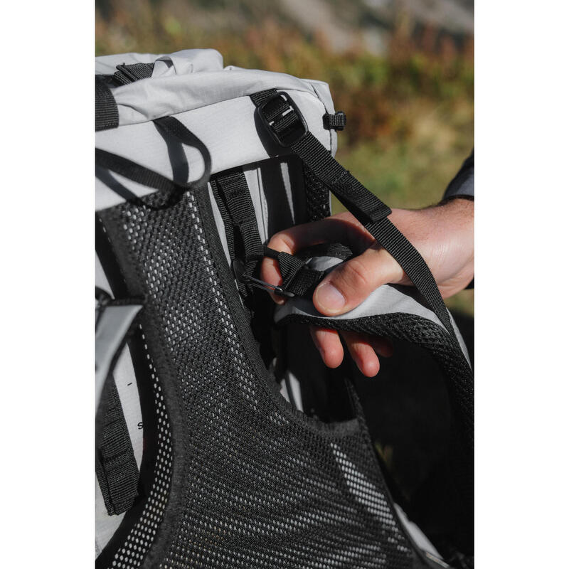 Rucsac ultralight 880g Trekking MT900 50L