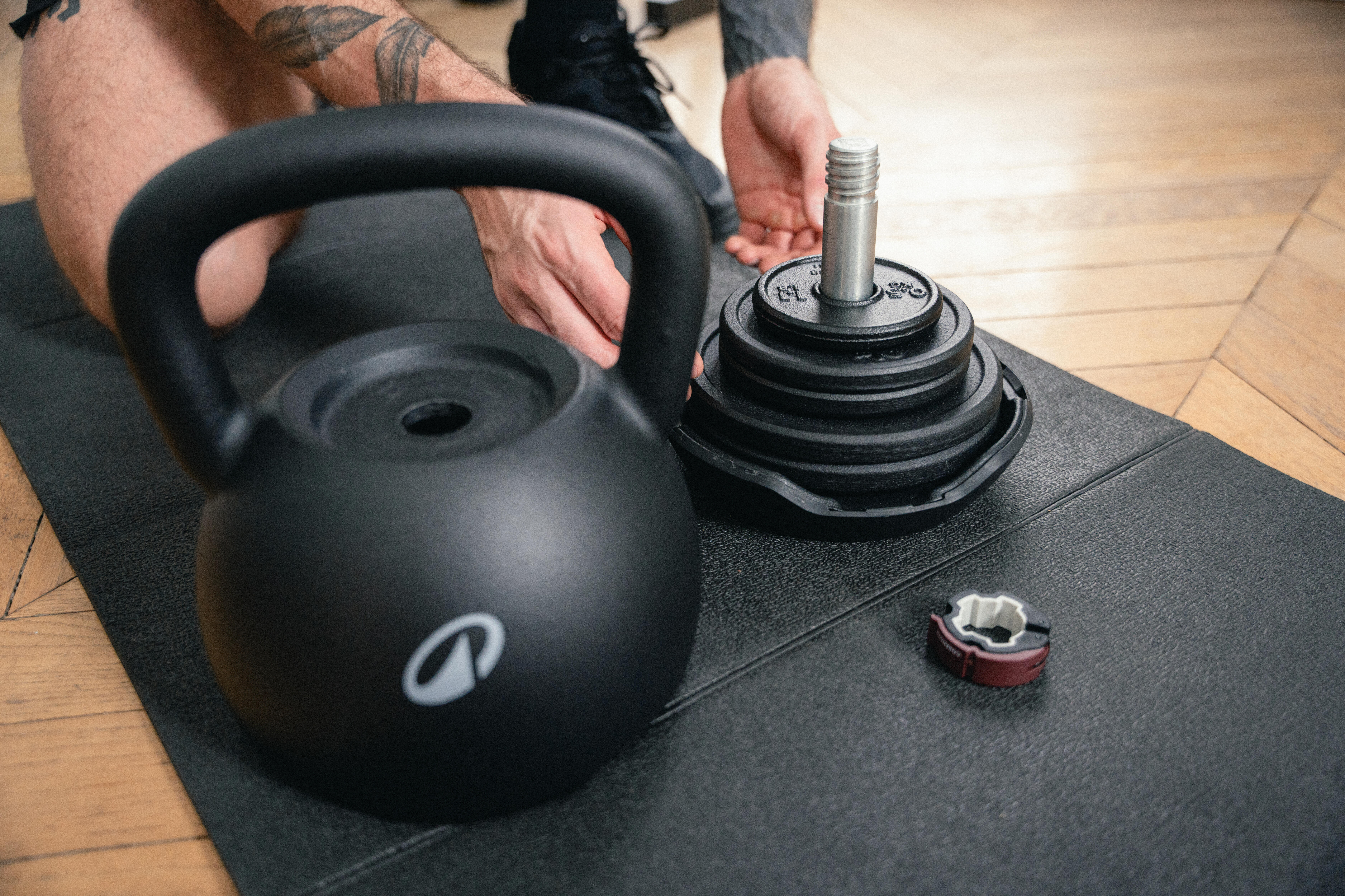 12-24 kg Adjustable Kettlebell, 12 kg base, Additional Weights