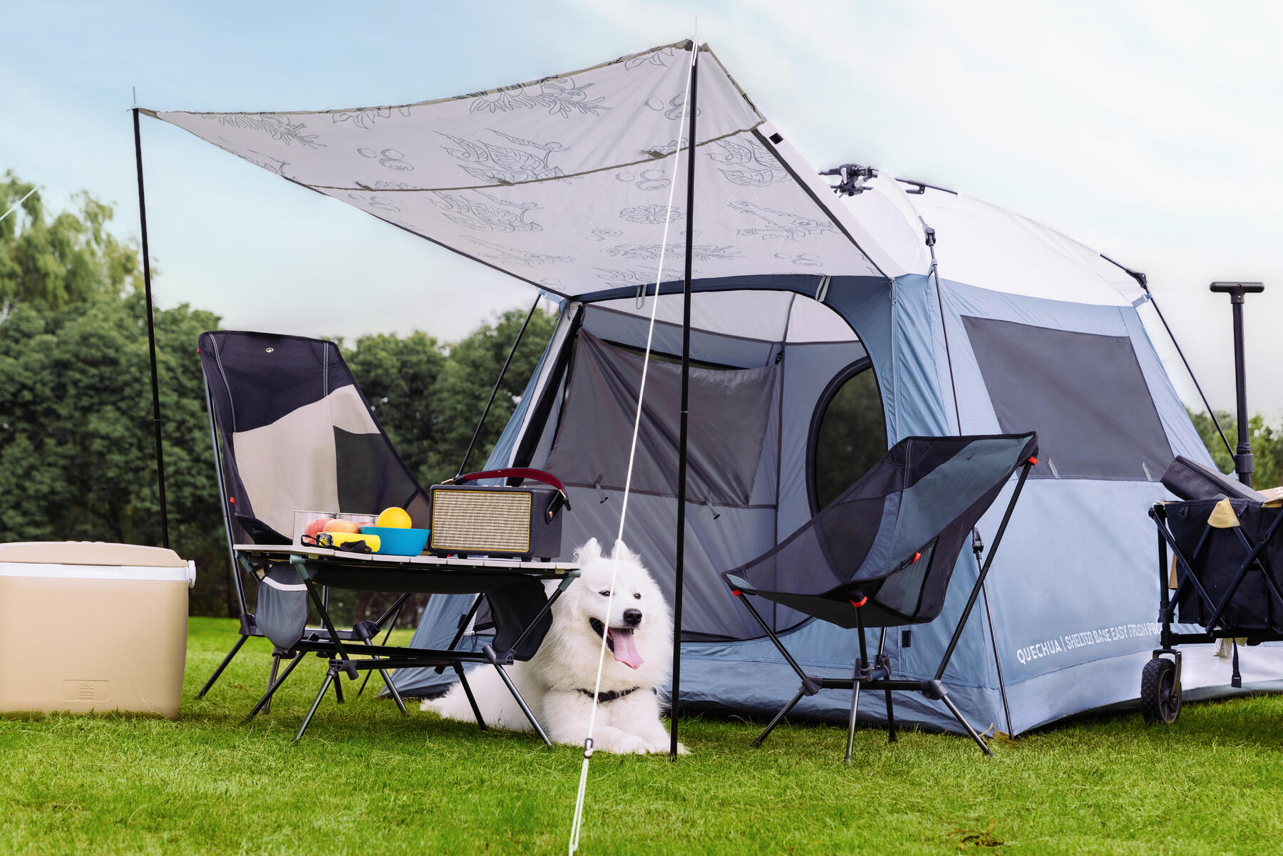 CAMPING ÎN ROMÂNIA – CE PIESE DE ECHIPAMENT NU TREBUIE SĂ LAȘI ACASĂ CÂND PLECI ÎN EXCURSIE CU CORTUL?