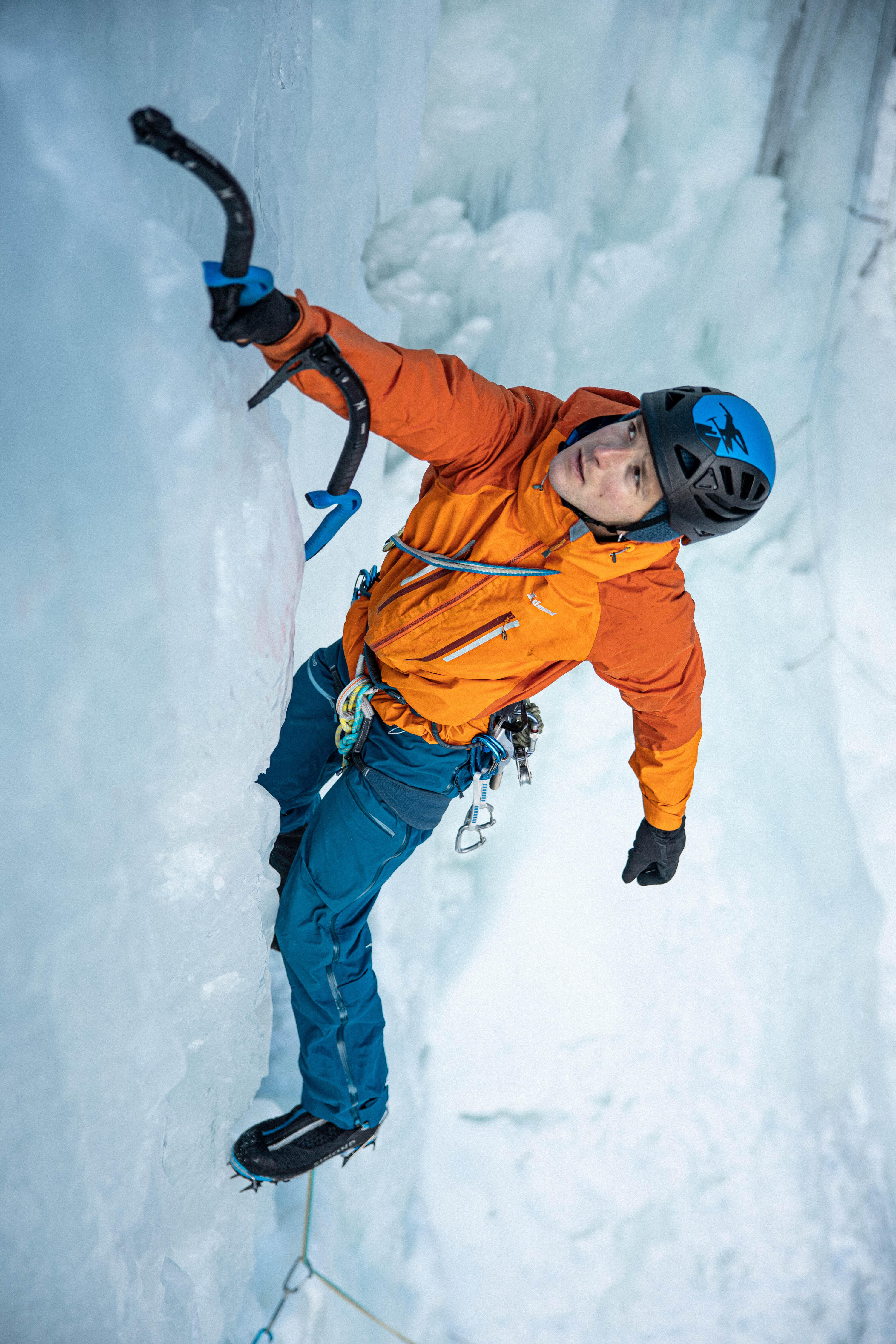 4-Jahreszeiten-Bergsteigerschuh Simond - Ice Evo blau/schwarz 11/14