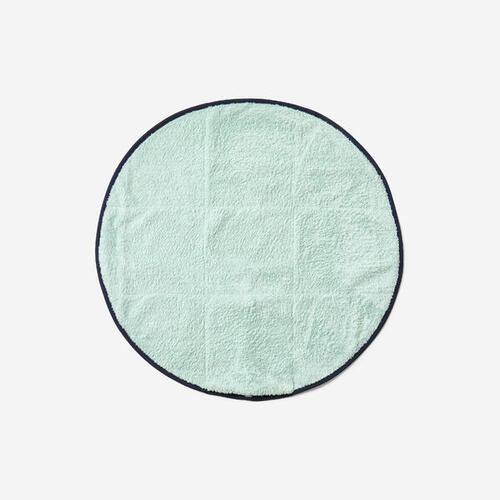 Serviette pieds bi face en microfibre douce vert clair diamètre 60 cm