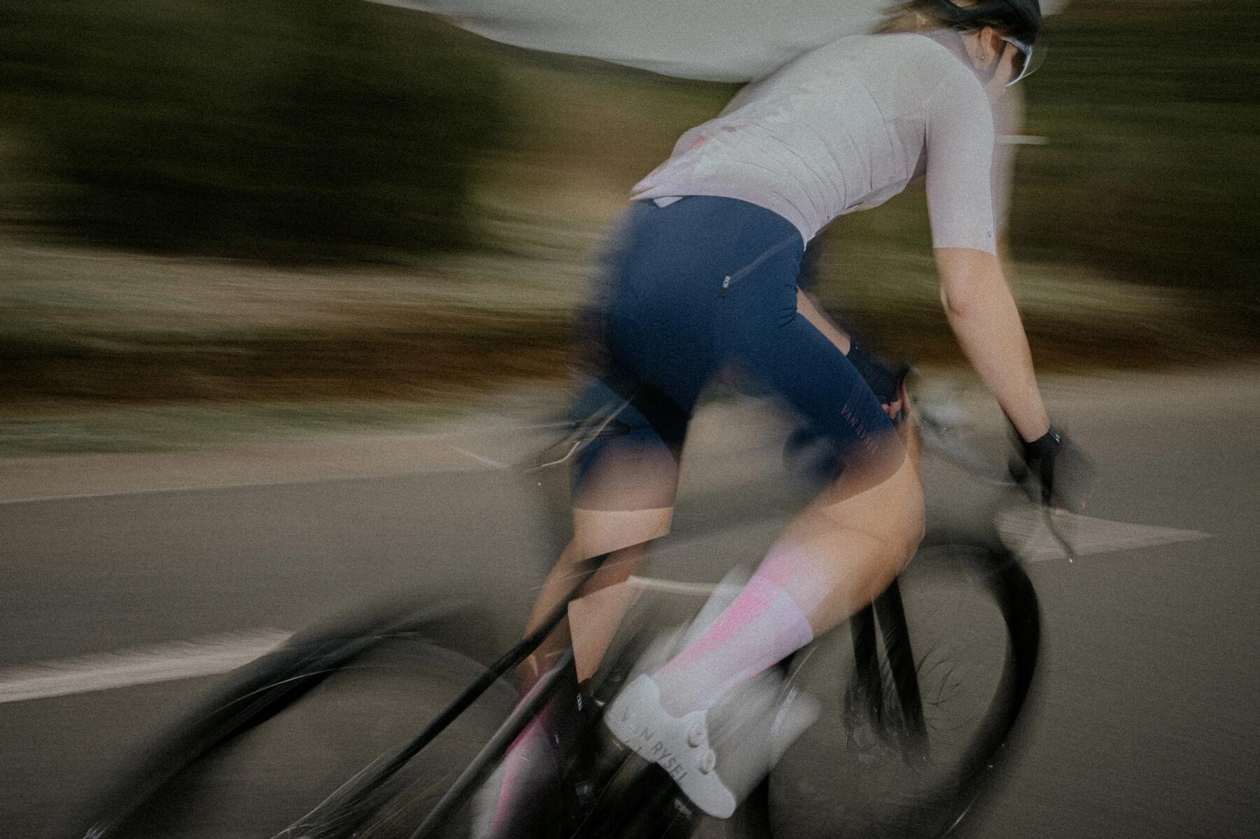 Man op racefiets