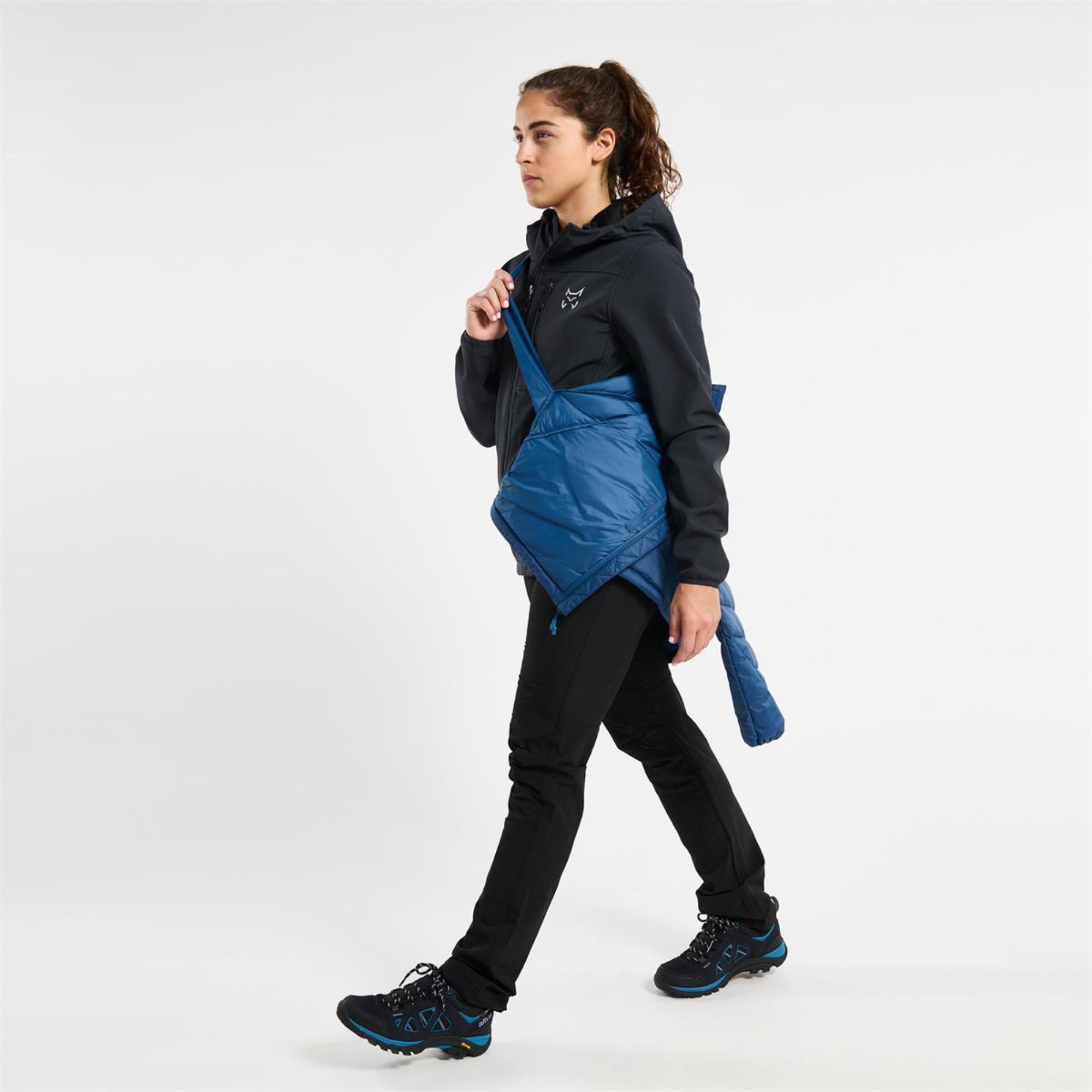 Chaqueta acolchada de montaña y trekking con capucha Mujer Altus Elbrus J30 - CD 4/7