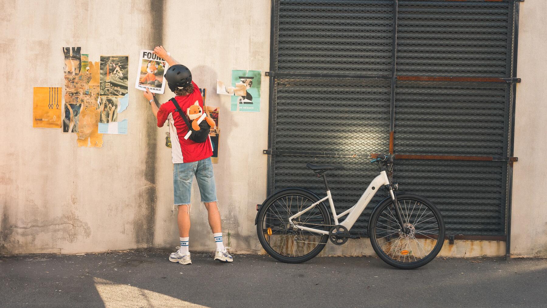 BICICLETA ÎN LIMBAJUL SEMNELOR