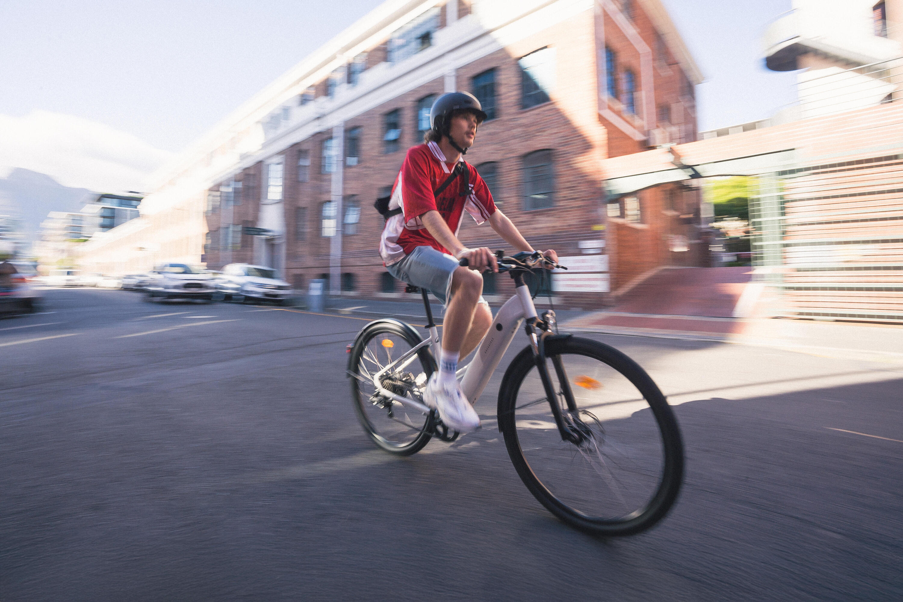 E-Trekkingvelo, hoher Rahmen, e-activ 100 Perl-Grau 15/16