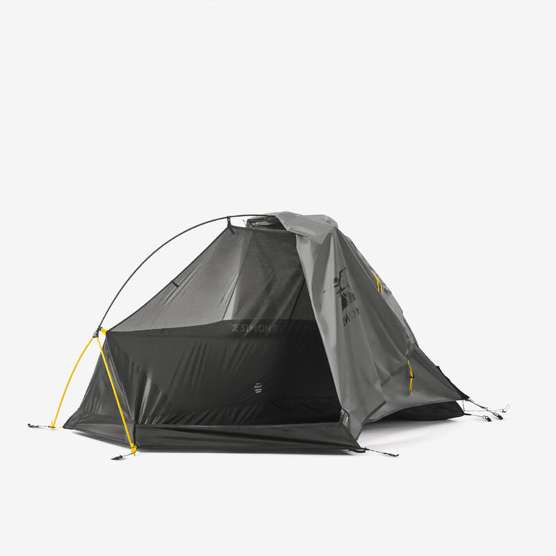 Tenda Abóbada de Trekking 1 pessoa MT900, leve e autoportante