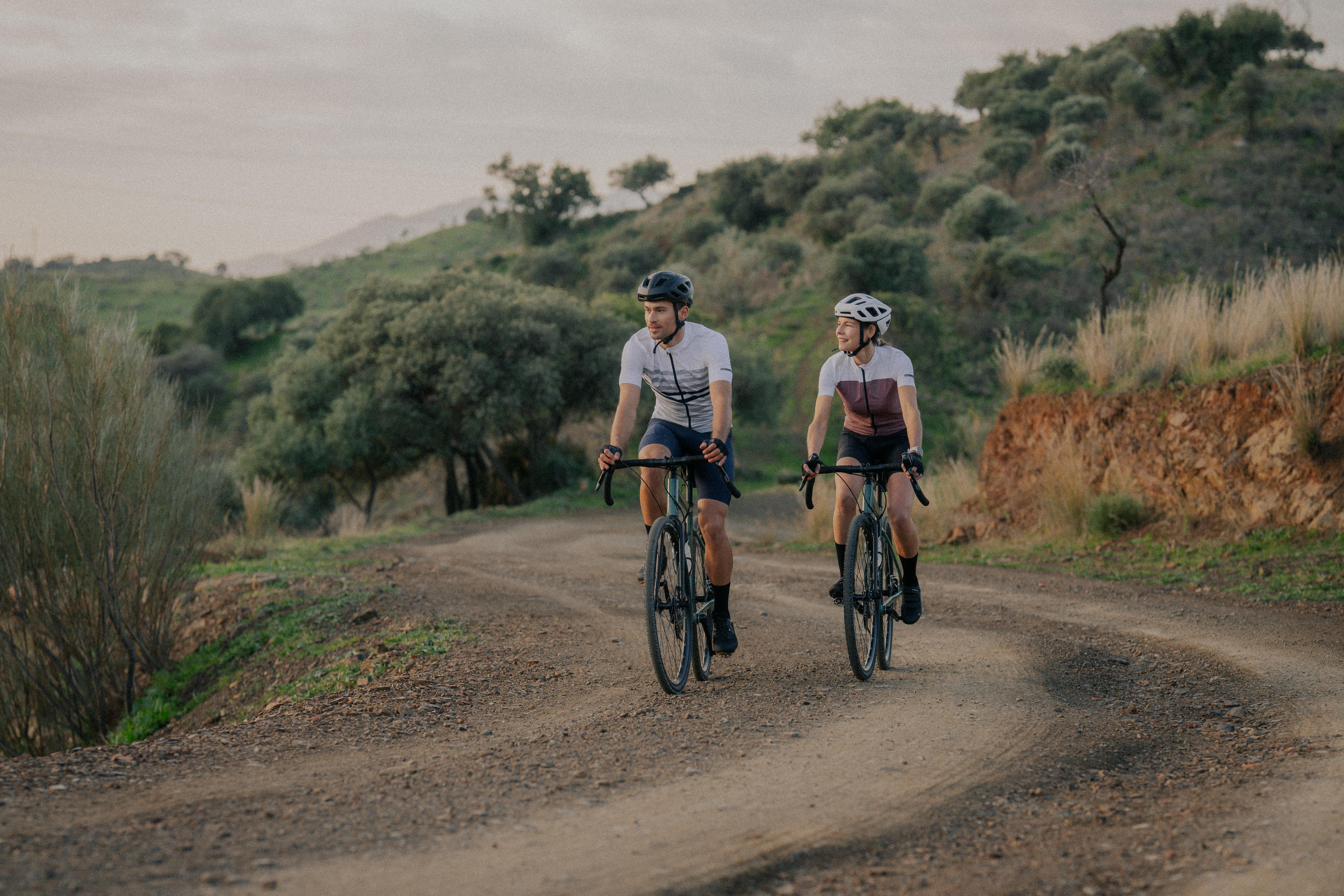 Gravel Bike Aluminium Frame Discovery Microshift Acolyte 1x8s