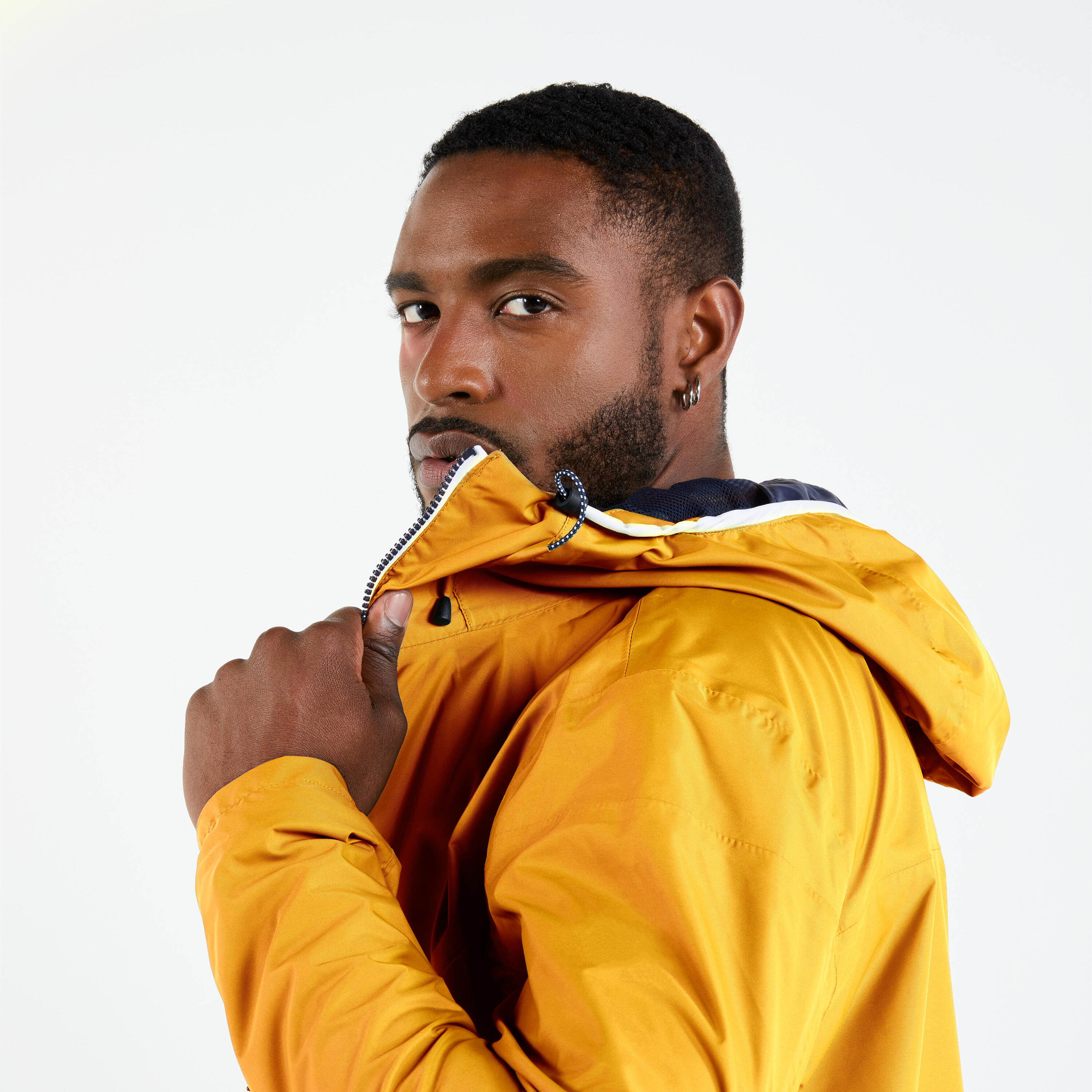 Men’s sailing waterproof jacket - Sailing 100 ochre 3/4