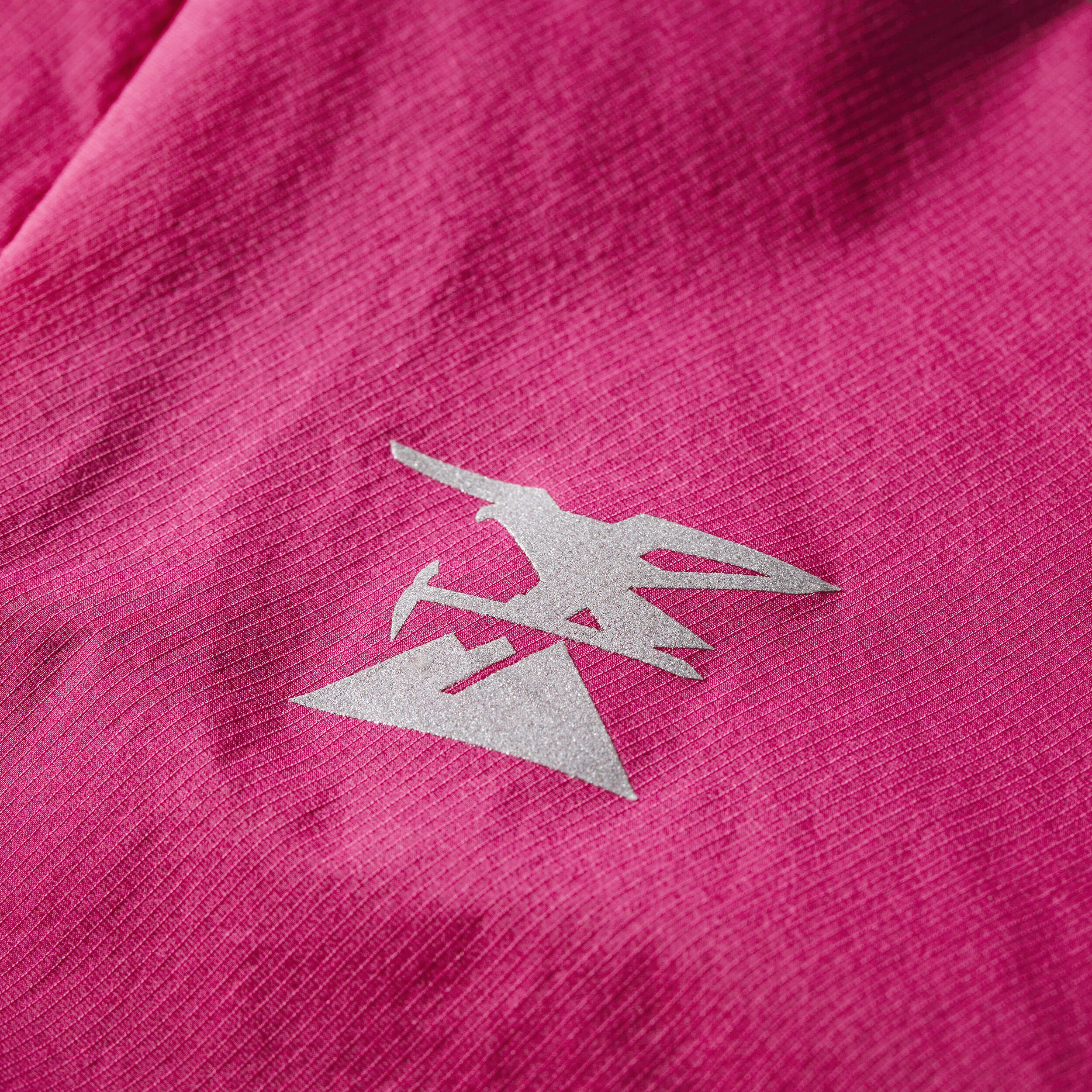 WOMEN'S WINDPROOF JACKET FOR MOUNTAINEERING - FUCHSIA PINK