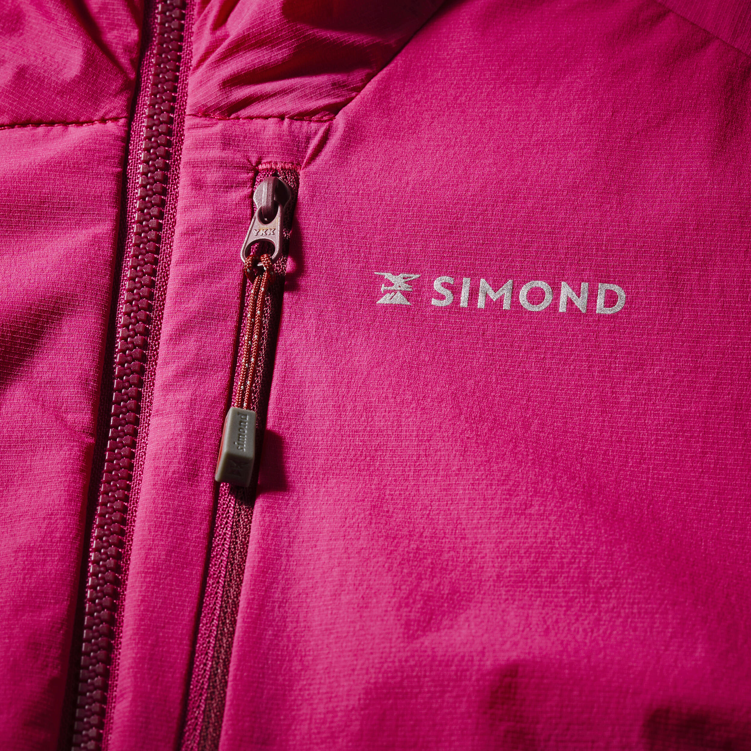 WOMEN'S WINDPROOF JACKET FOR MOUNTAINEERING - FUCHSIA PINK