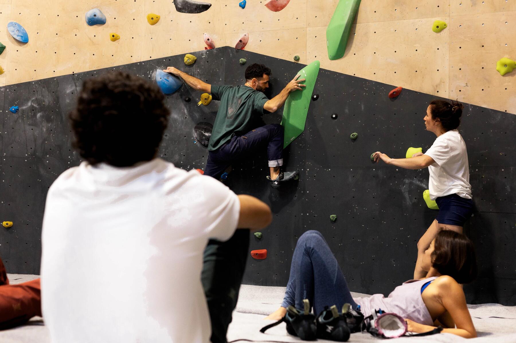 CEL MAI BUN SEZON PENTRU ALPINISM ȘI ESCALADĂ PENTRU ÎNCEPĂTORI