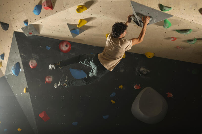 Wat zijn de verschillen tussen klimmen en boulderen?