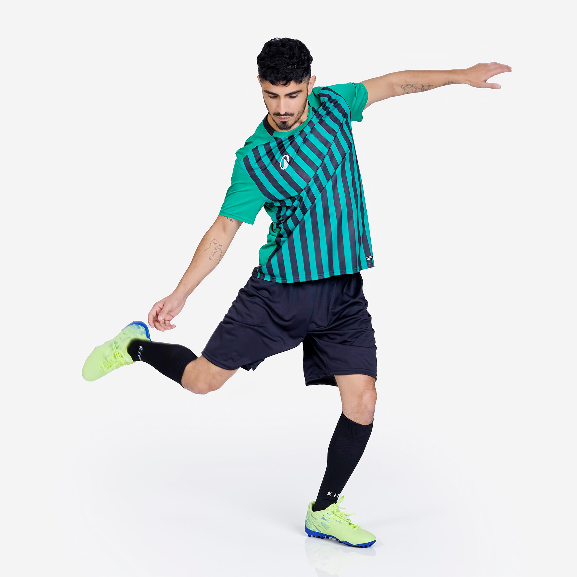 Men Football Short Sleeve Tshirt Quick Dry F100 - Green & Black