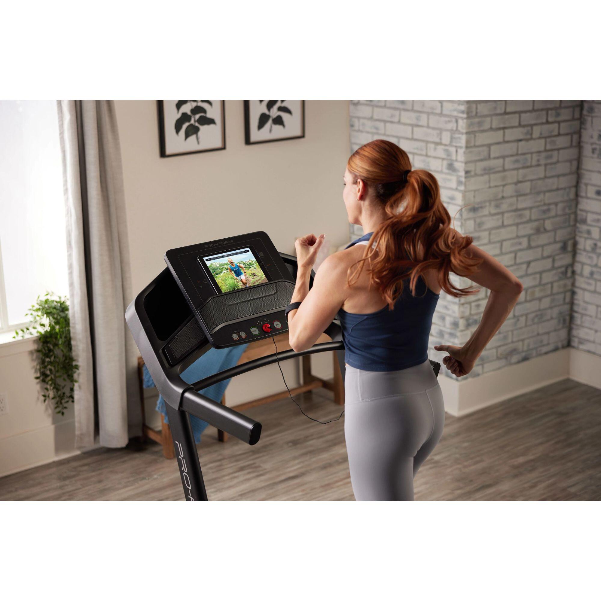 Tapis de course connecté et pliable CARBON TL 8/10
