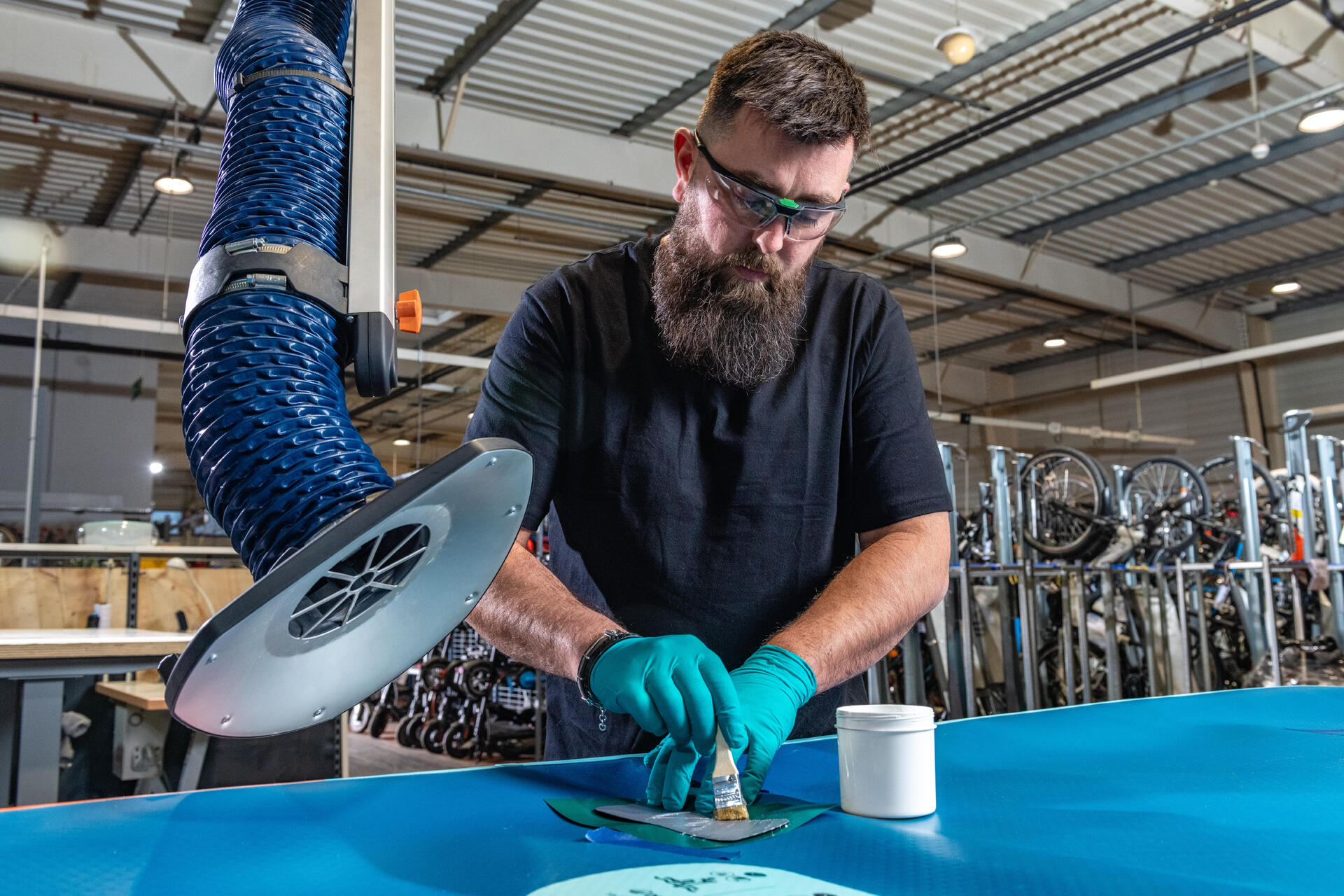 YARDIMA MI İHTİYACINIZ VAR? 