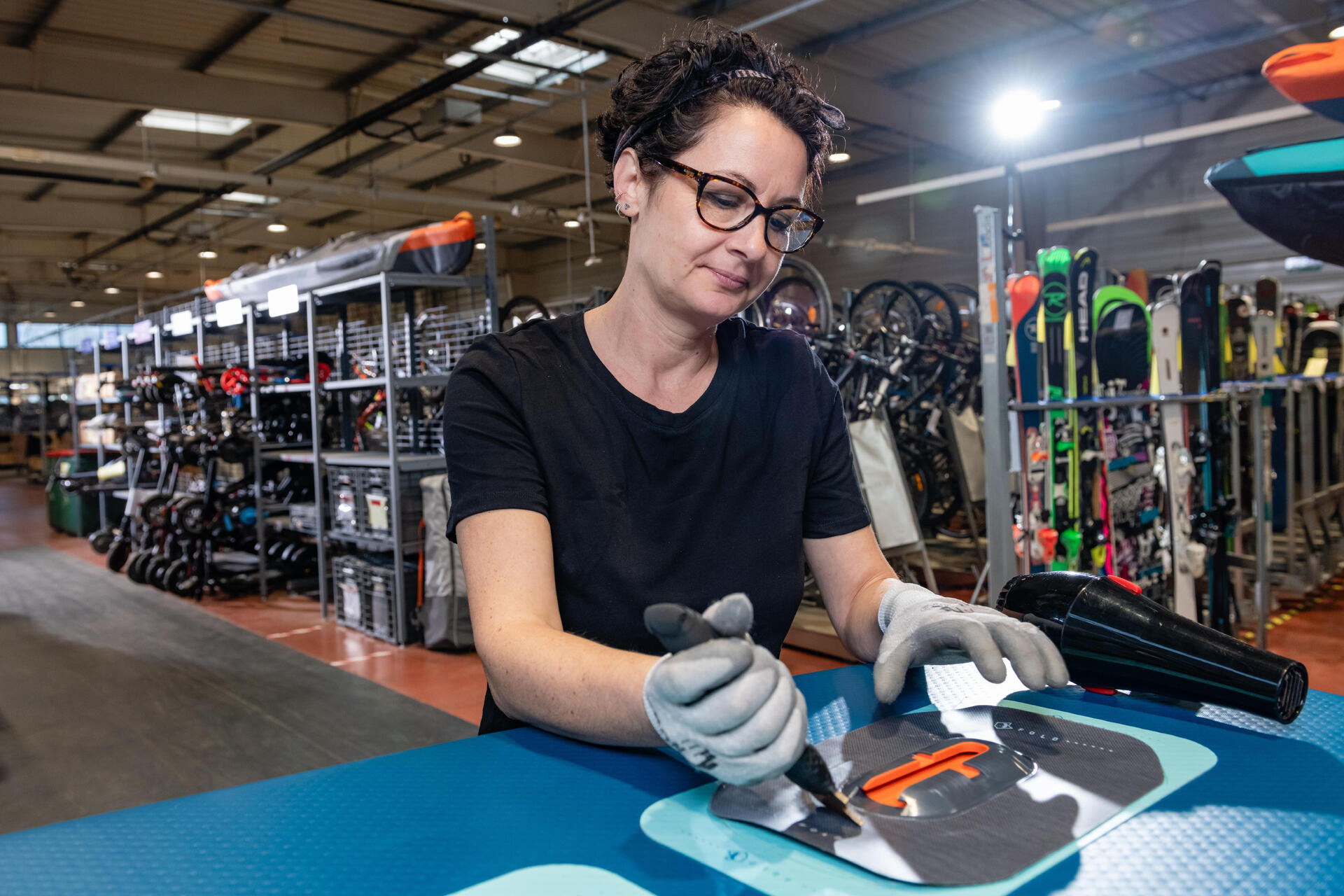 BESOIN D'UN COUP DE MAIN ?