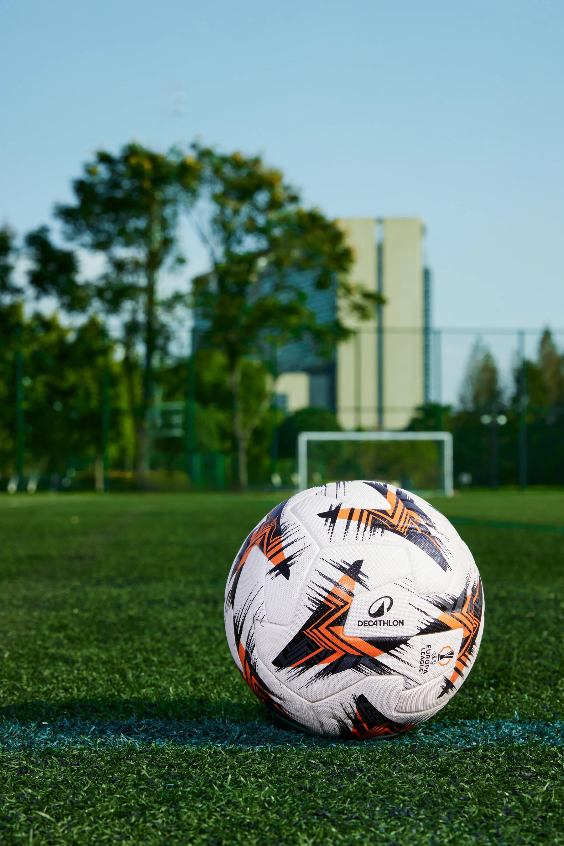 Voetbal op het veld