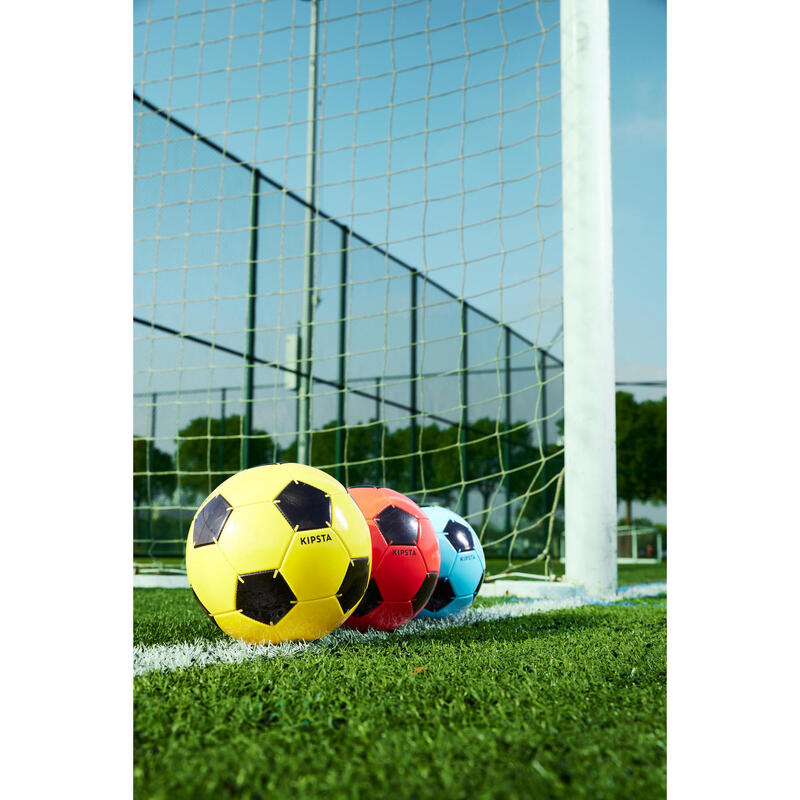 Ballon de football First Kick taille 5 (joueurs de 12 ans et plus) jaune