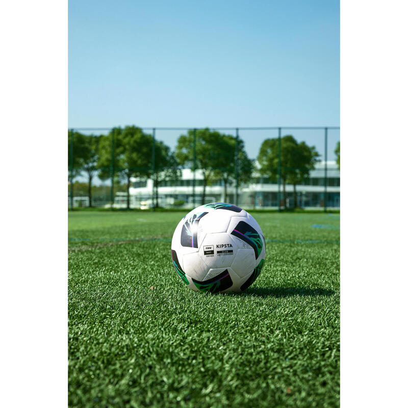 Hibrit Futbol Topu - 5 Numara - Beyaz - FIFA BASIC CLUB