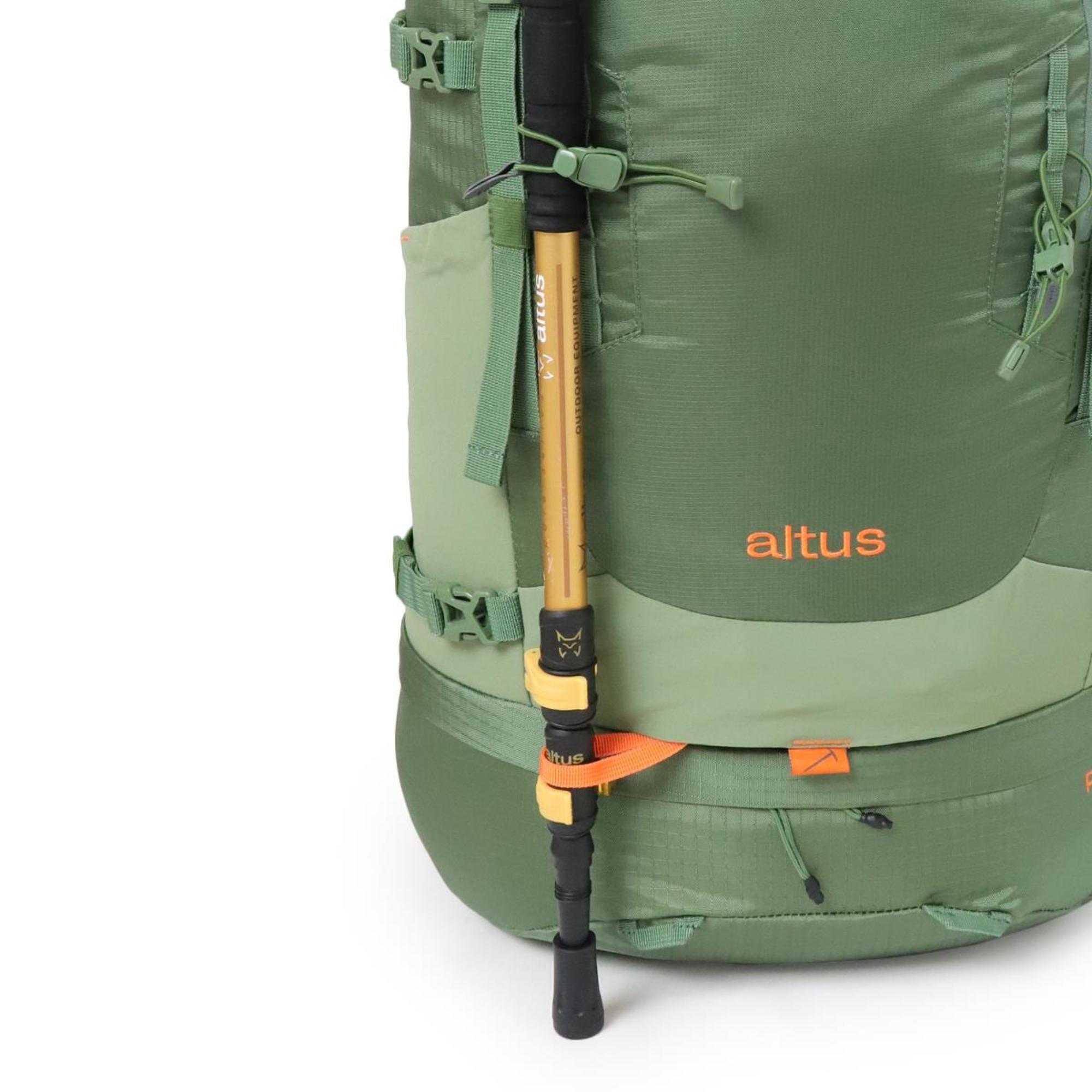 Mochila de montaña y trekking 40L Altus Pirineos 40 J30 - CD 6/7