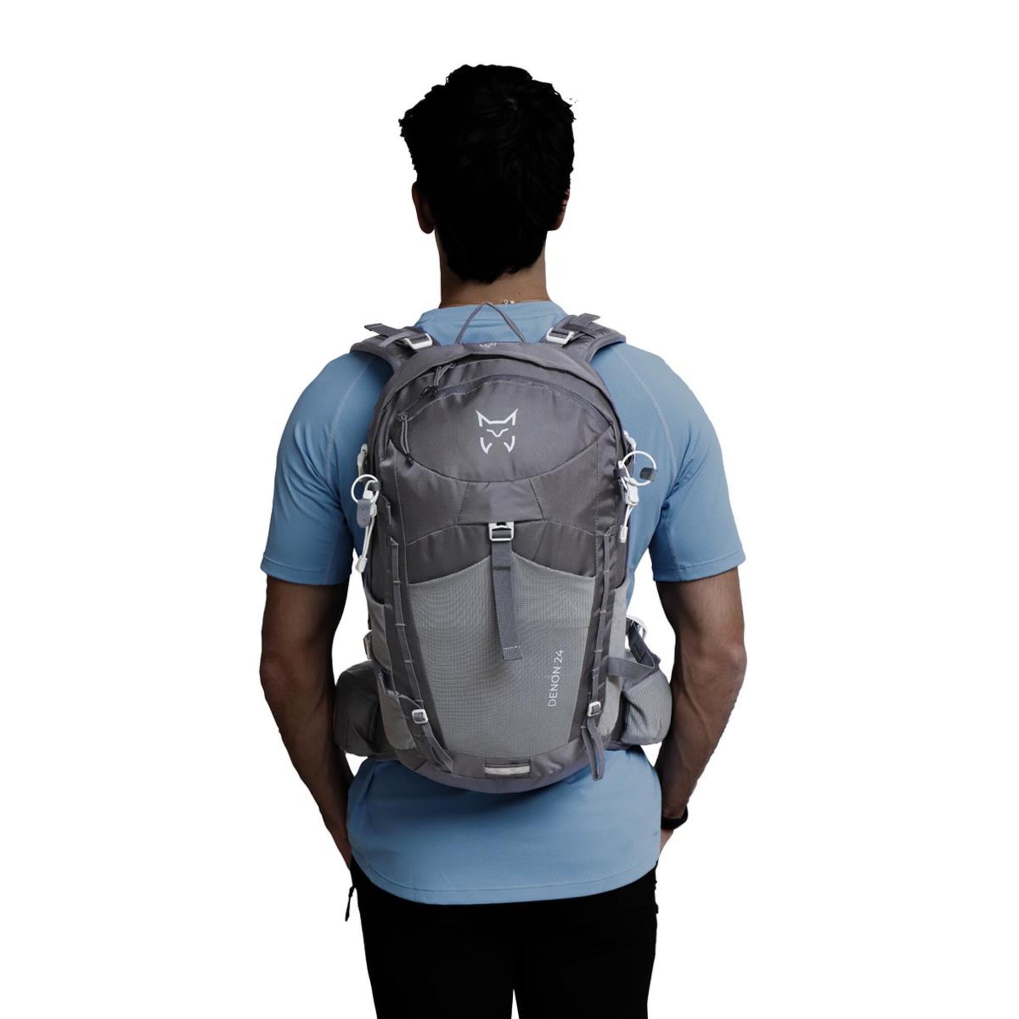 Mochila de montaña y trekking 24L Altus Denon J30. Con funda impermeable - CD 2/11