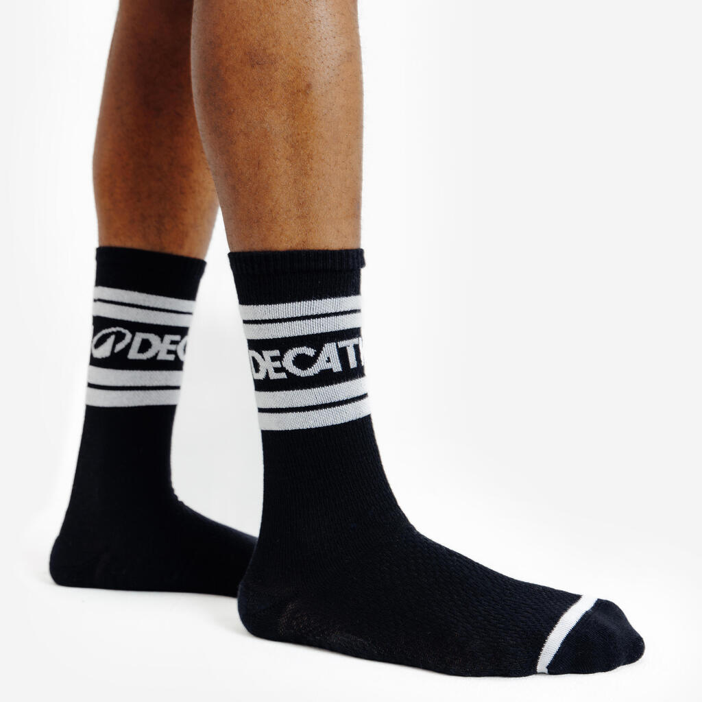 Mid-calf socks, black and white, pack of 2