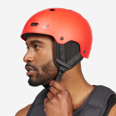 Helm voor watersport kitesurfen wingfoilen wakeboarden volwassenen 100 rood