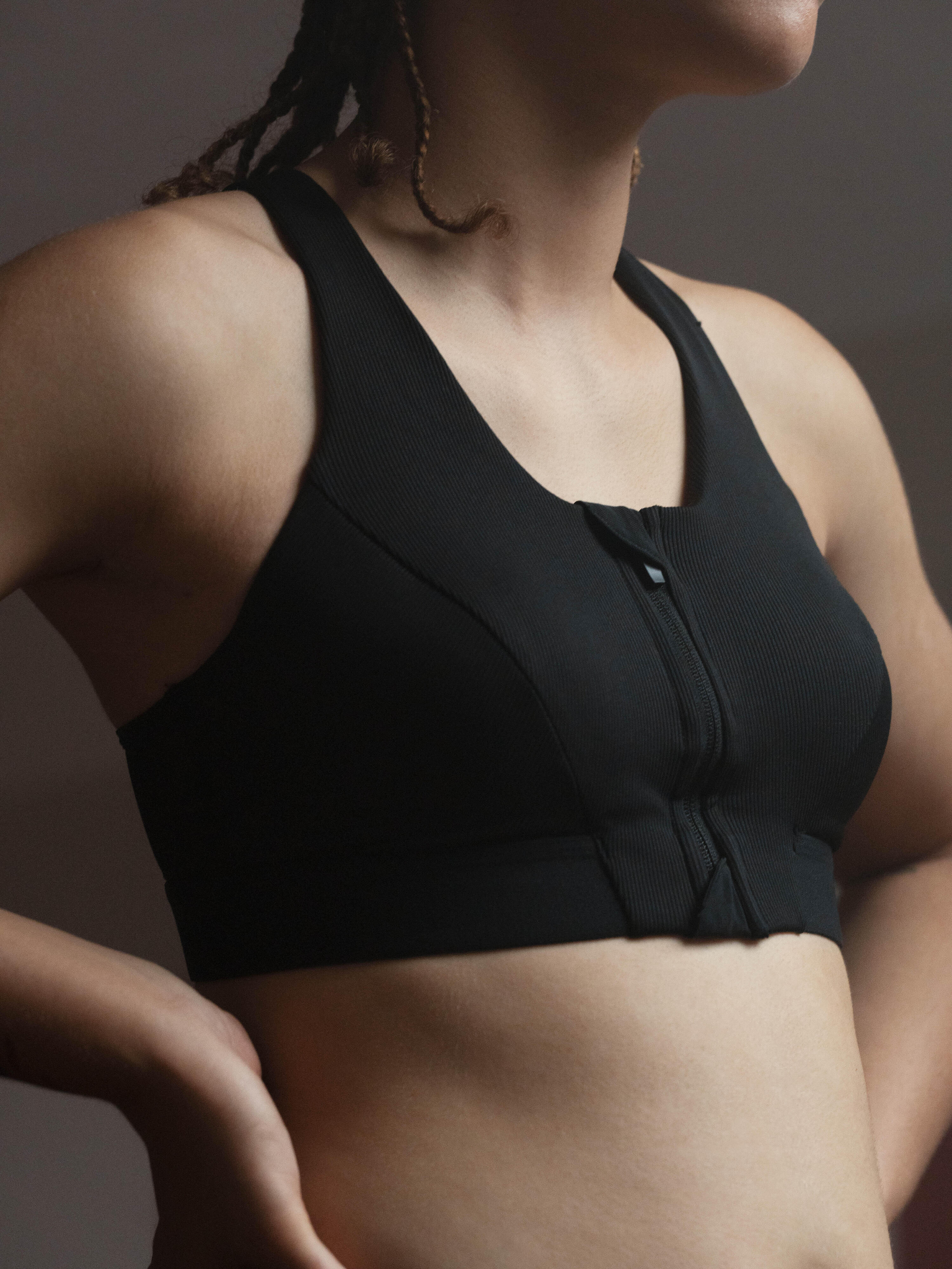 Top fitness Mujer Negro Acanalado Cierre Sujeción Moderada 14/16