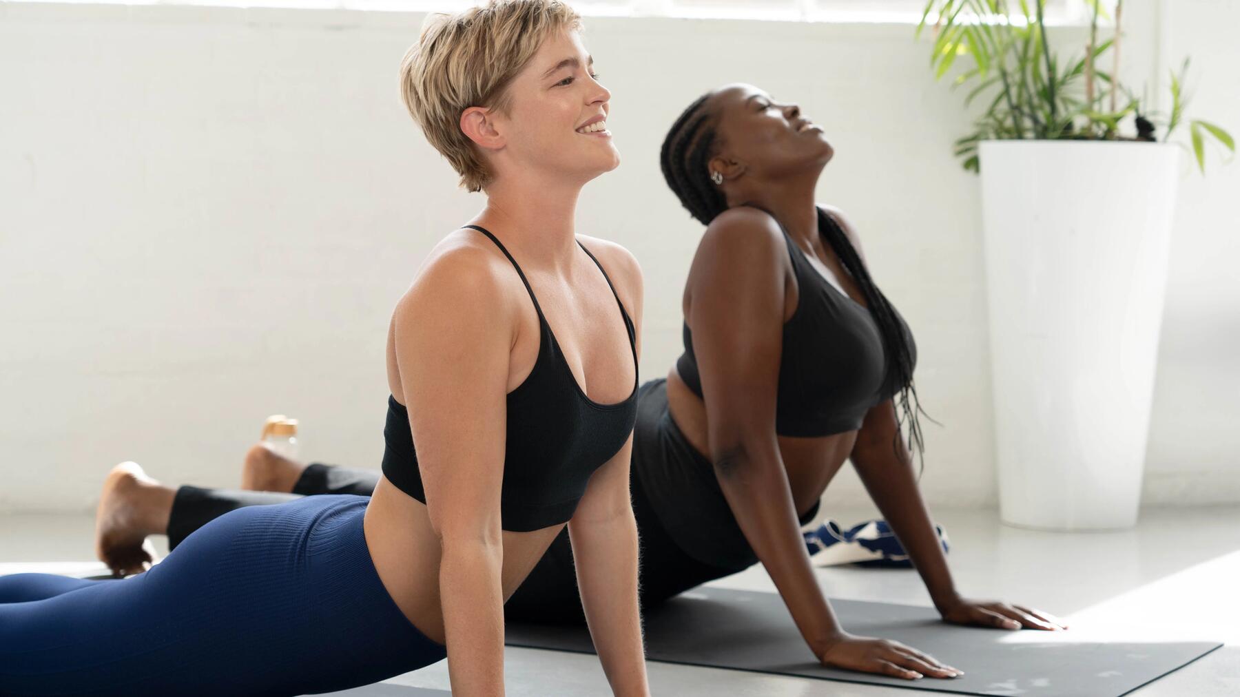 Sport-Bustiers eignen sich für Yoga und Pilates