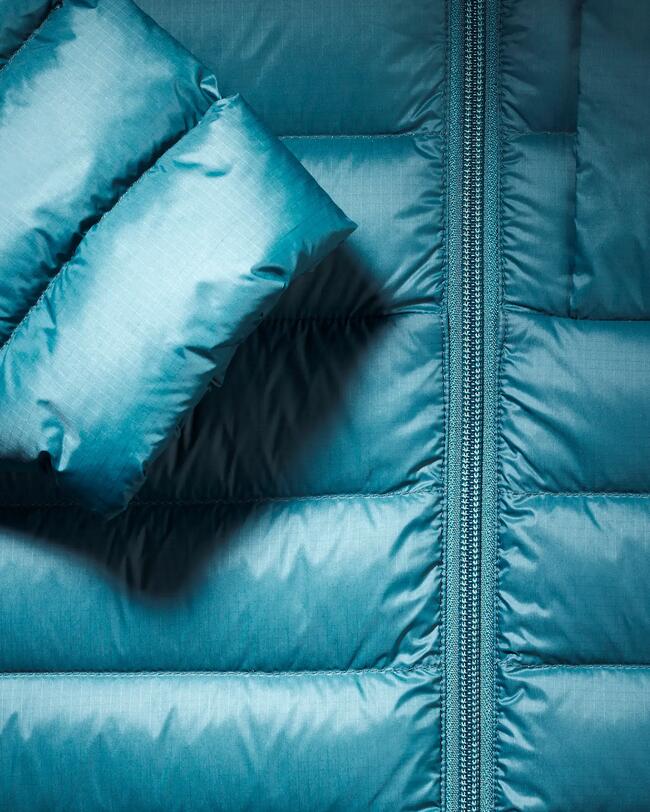 Chaqueta de montaña y trekking para hombre, acolchada y con capucha - MT500 -10 °C