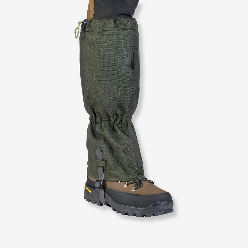 8960585