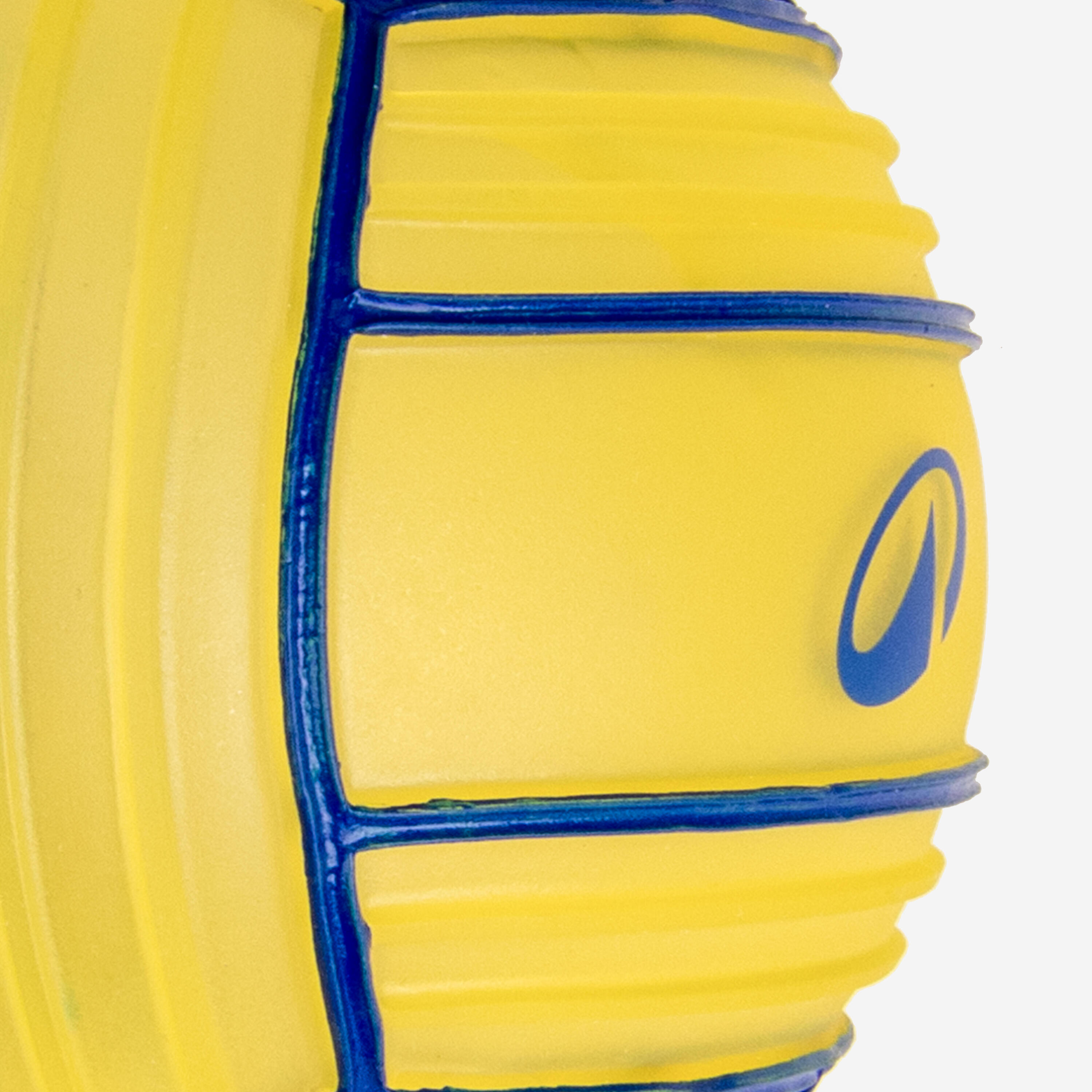 Kleine antislip bal voor zwembad geel 4/4
