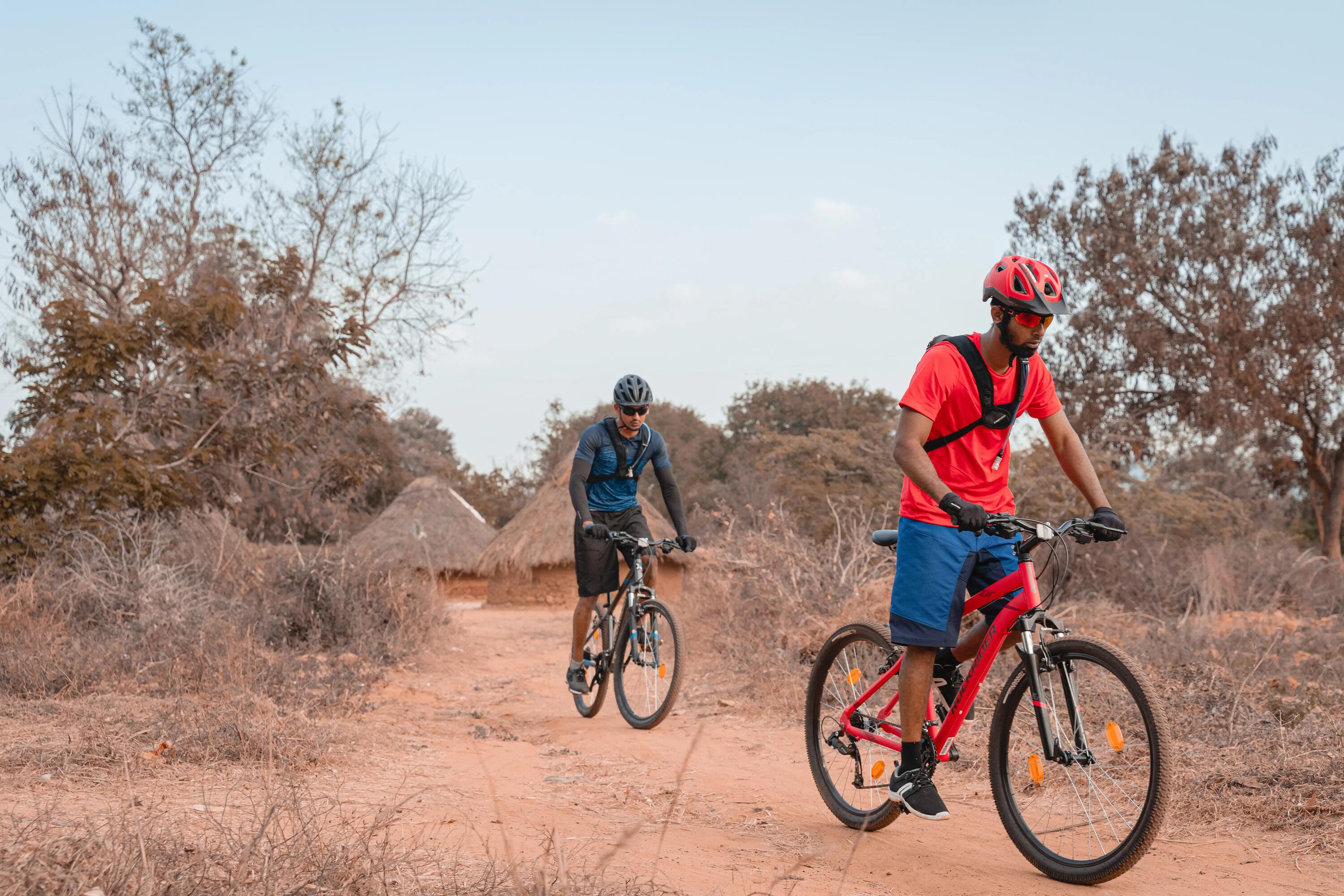Prawidłowa pozycja na rowerze trekkingowym, MTB, miejskim i innych