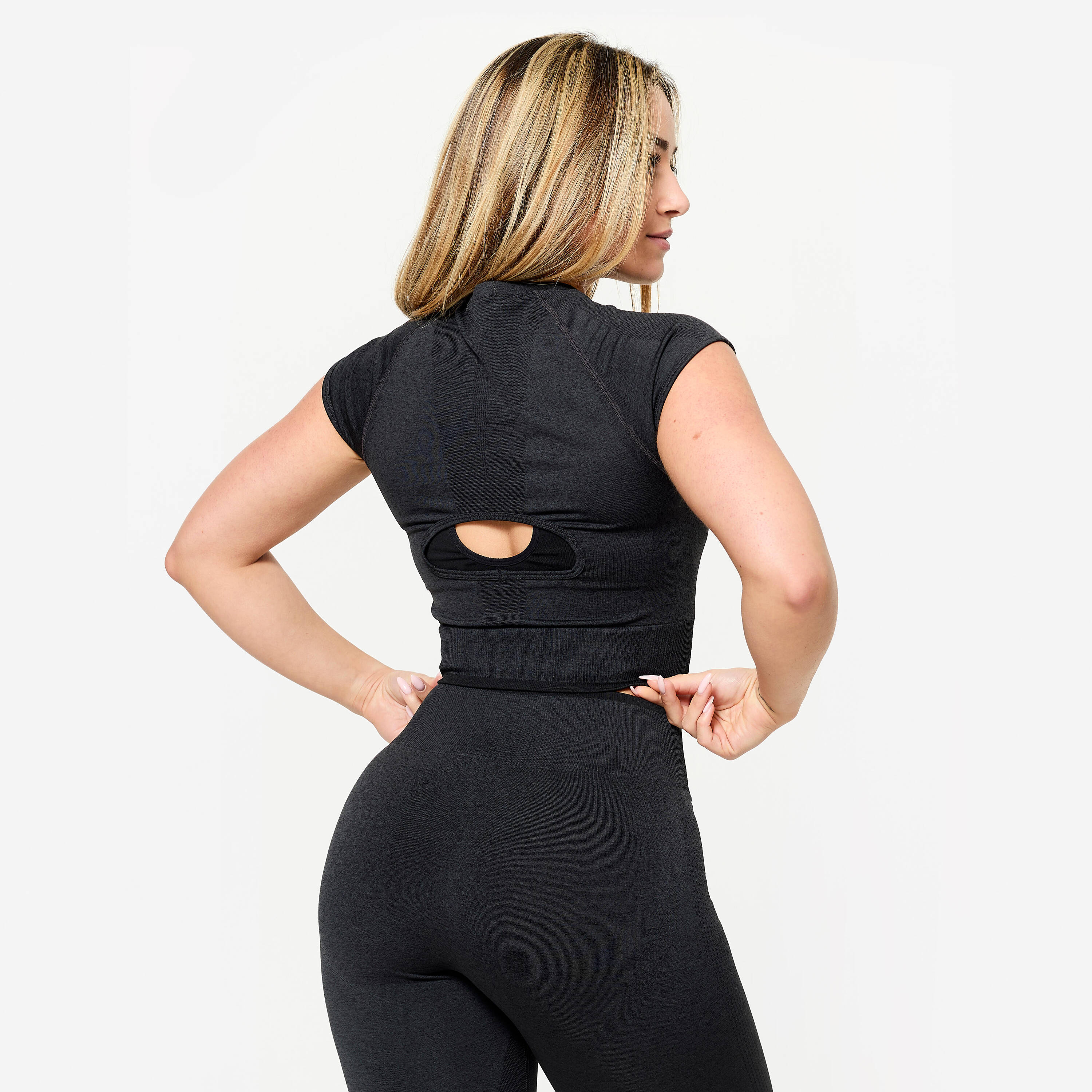 Women's Seamless Weight Training Crop Top - Black -  4