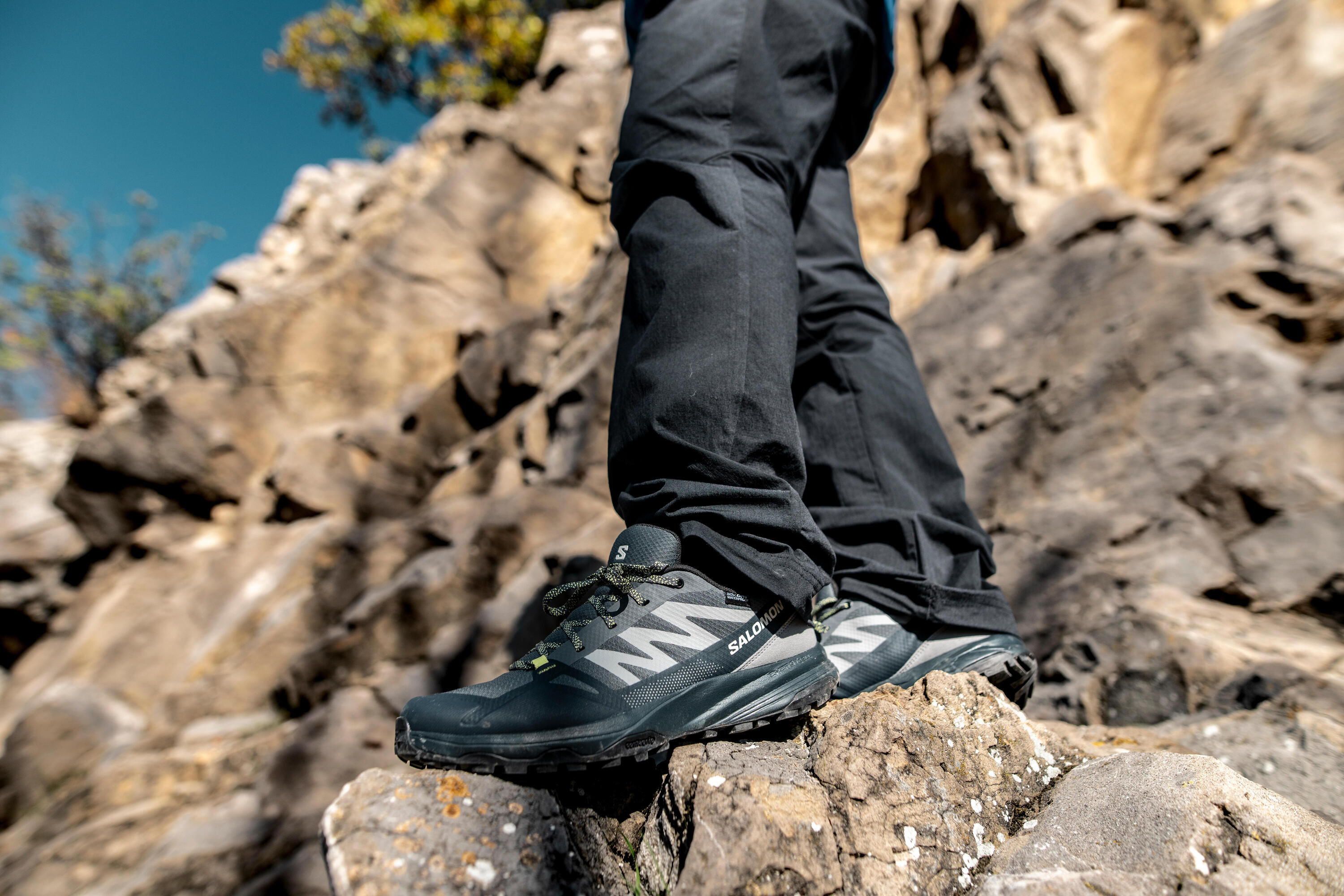 Chaussures imperméables de randonnée montagne homme, Salomon Saliba 7/9