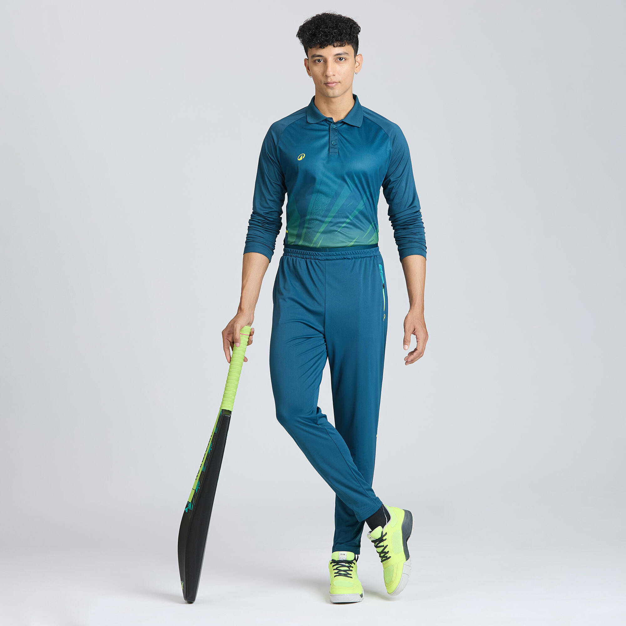 Men Cricket Trackpants Tapered Fit & Stretchable TP500 - Turquoise -  3