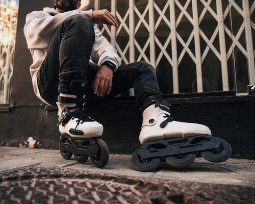 ¿Cómo frenar en el patinaje en línea?